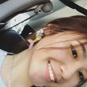 Meet your Posher, Ngoc